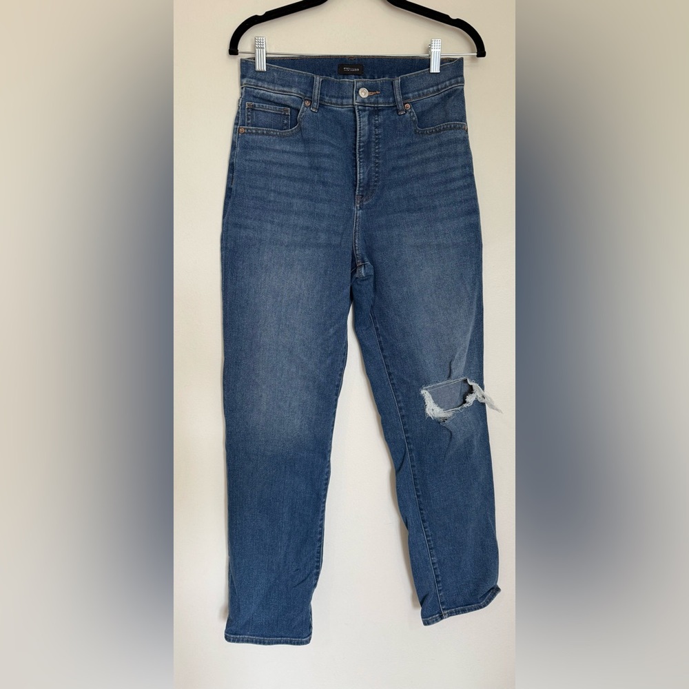 Express Blue Distressed modern straight Jeans